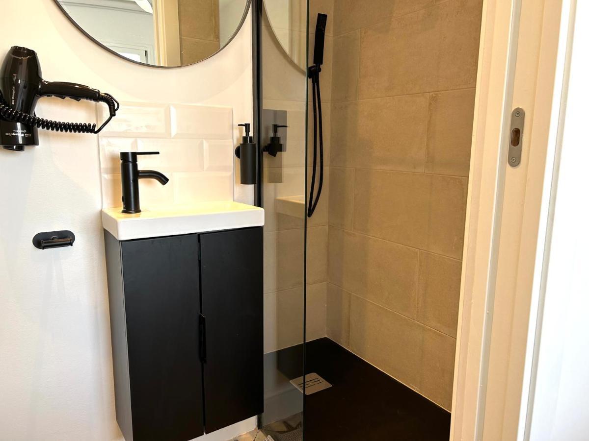 Apartamento Los Lances En Primera Linea De Playa Con Piscina Tarifa Exterior foto