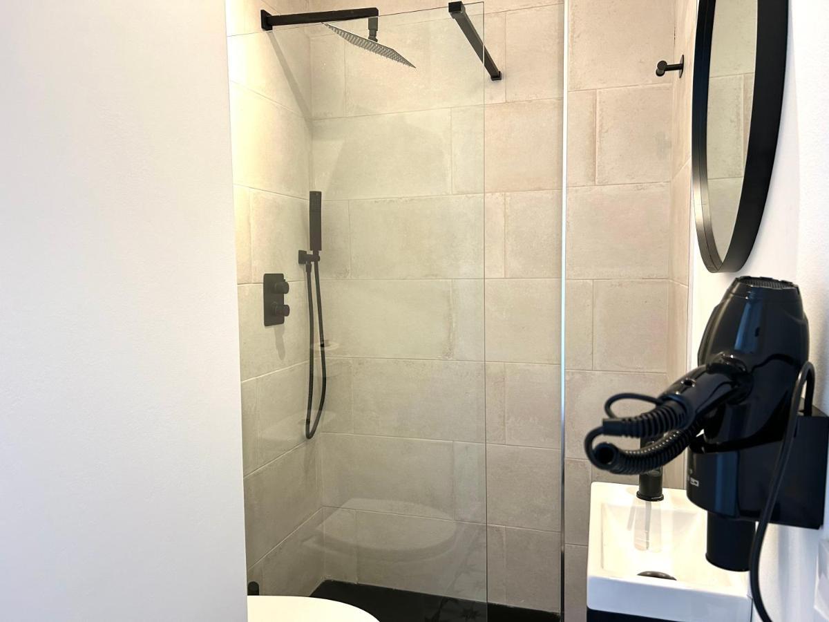 Apartamento Los Lances En Primera Linea De Playa Con Piscina Tarifa Exterior foto